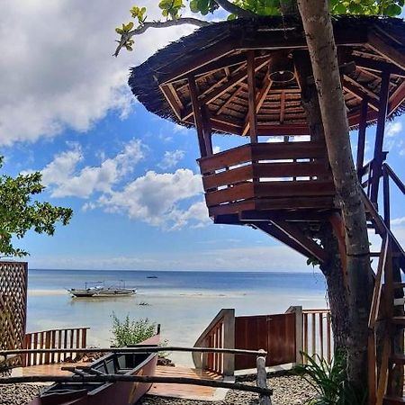 White Bada Guesthouse Siquijor Esterno foto